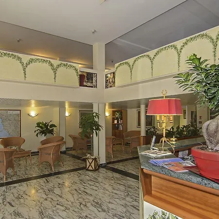 Hotel Katy 3*