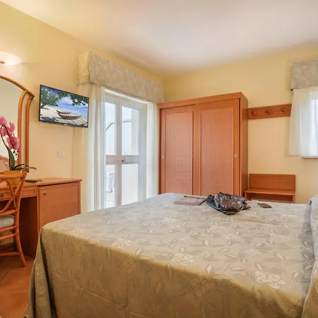 Katy Виареджо