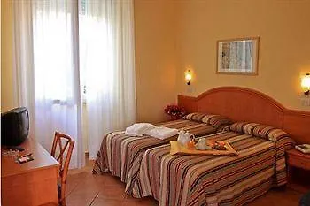 Hotel Katy Hotel 3*